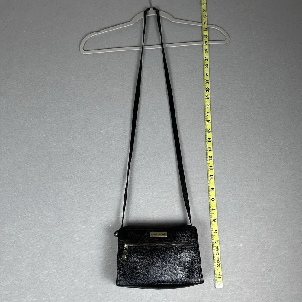 VTG Anne Klein II pebbled leather small rectangle zip crossbody w/strap preppy